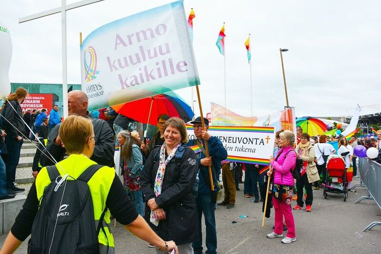 Tule mukaan Pride-kulkueeseen tapiolalaisten kanssa Tule mukaan Pride-kulkueeseen tapiolalaisten kanssa