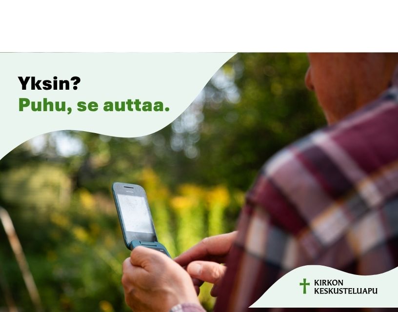 Kuvassa näkyy ihminen selin kädessään puhelin. Kuvassa on teksti Yksin? Puhu, se auttaa.