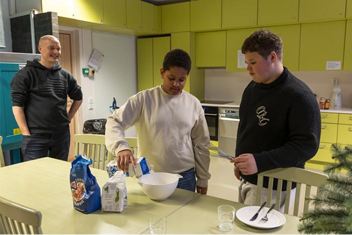  “The best things about the parish club are friends and cooking,” says Daniel. Youth worker Samuel Laaksone...