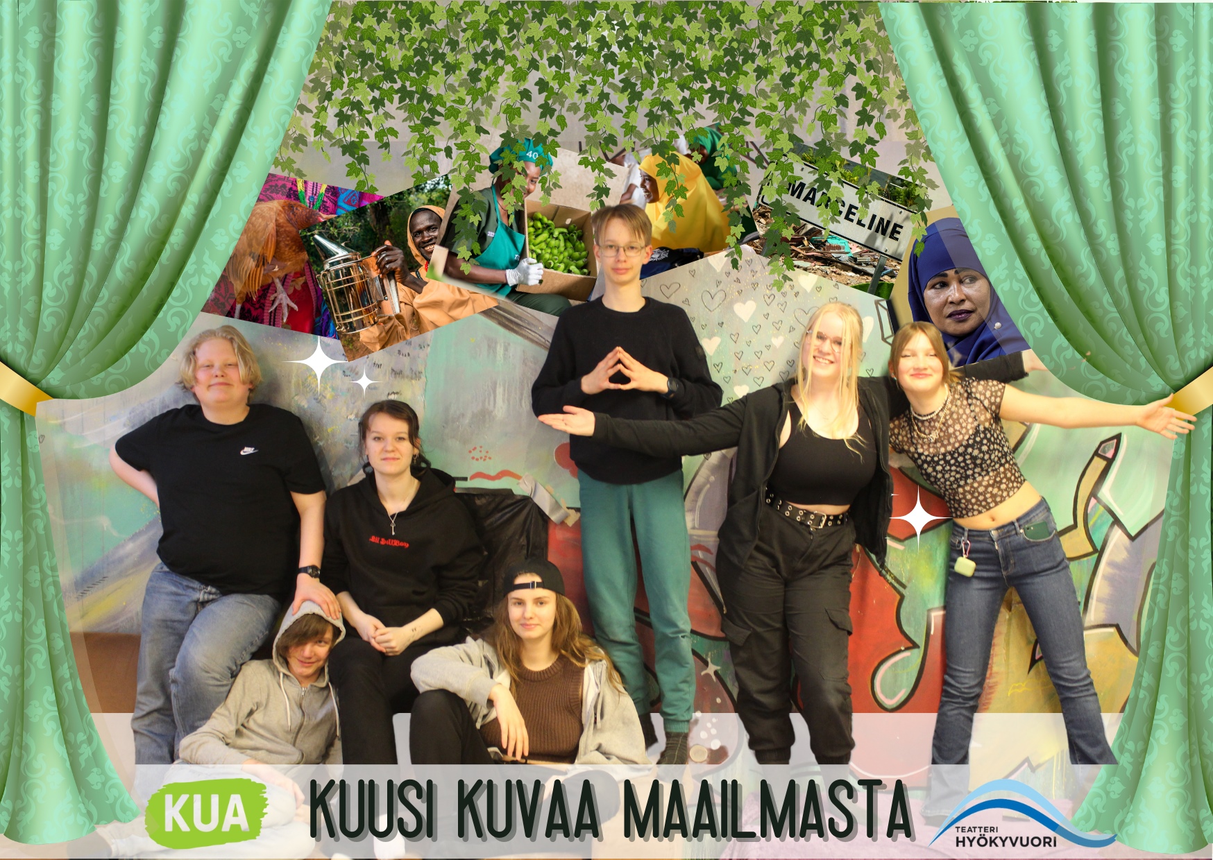 nuoria vapaamuotoisena ryhmäkuvana näyttämöverhojen välissä. 