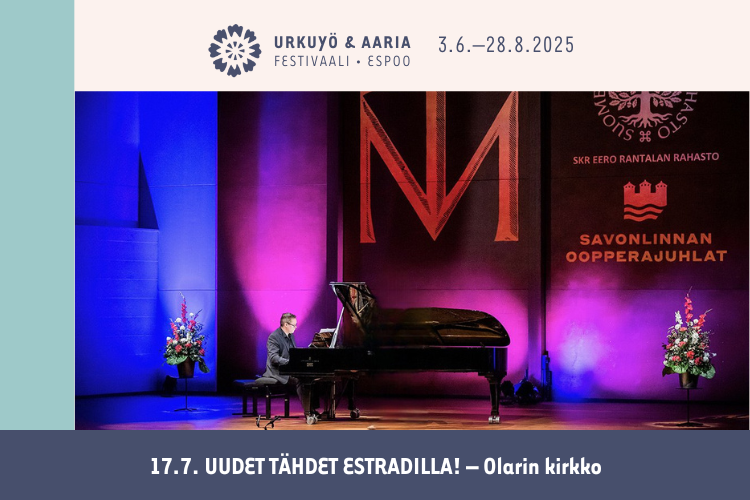 Pianisti soittaa flyygeliä.